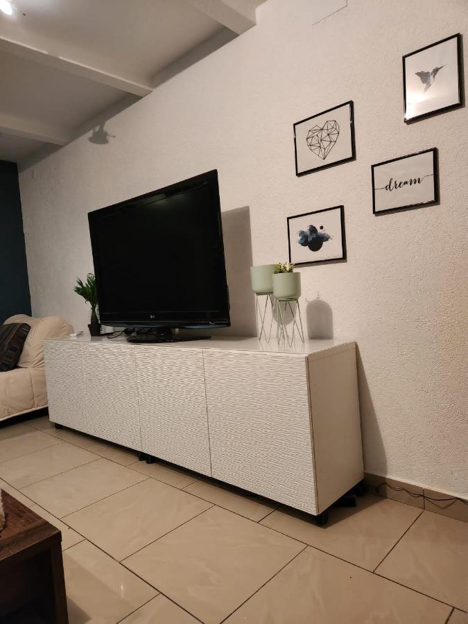 Suite 2 Lits Auberge Du Manala Hotel 24 24 Proche Basel Saint-Louis  Exterior foto