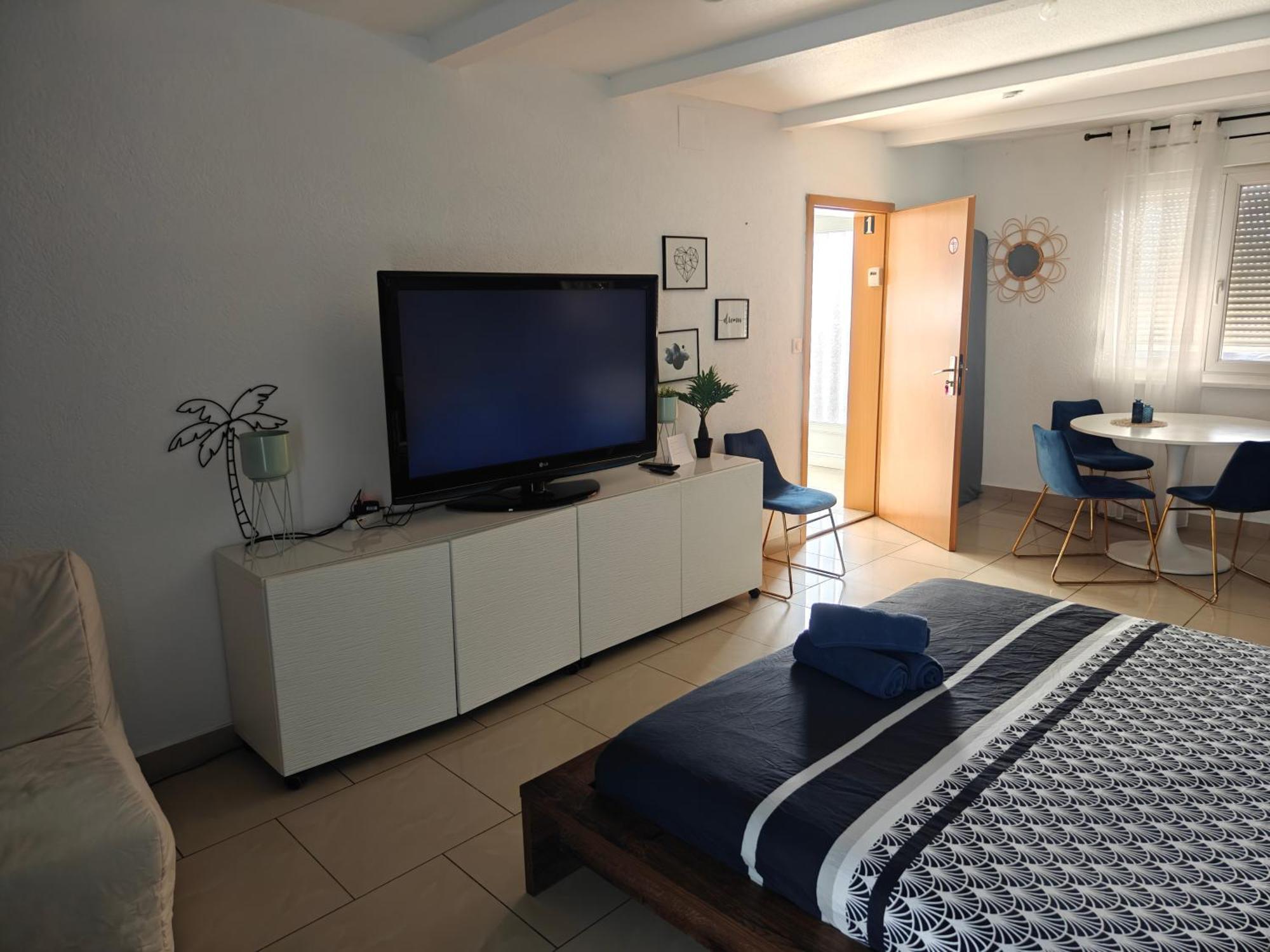 Suite 2 Lits Auberge Du Manala Hotel 24 24 Proche Basel Saint-Louis  Exterior foto